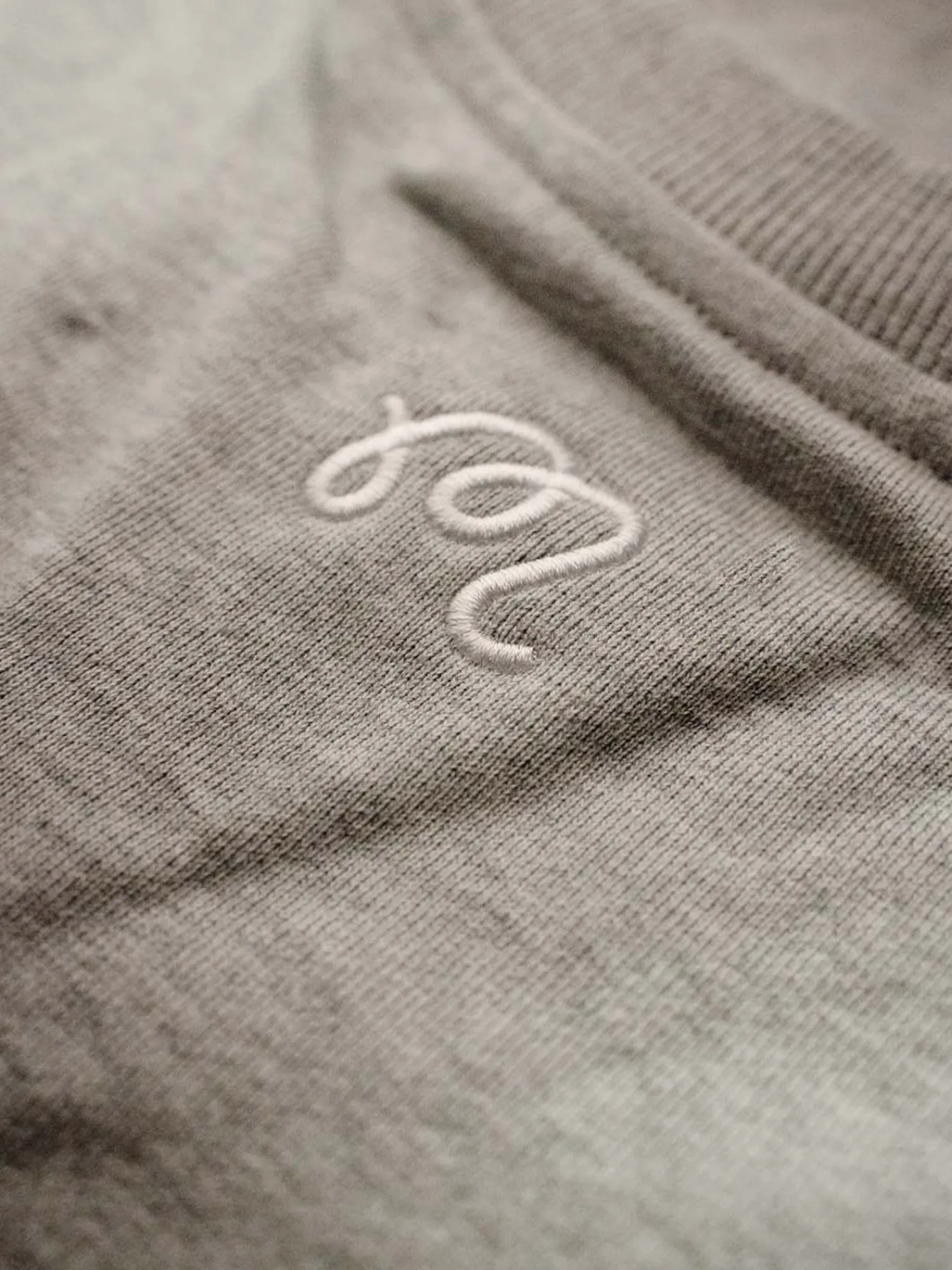Malbon Jumpers|Evergreen Tiger Buckets Crewneck Sweatshirt - Heather